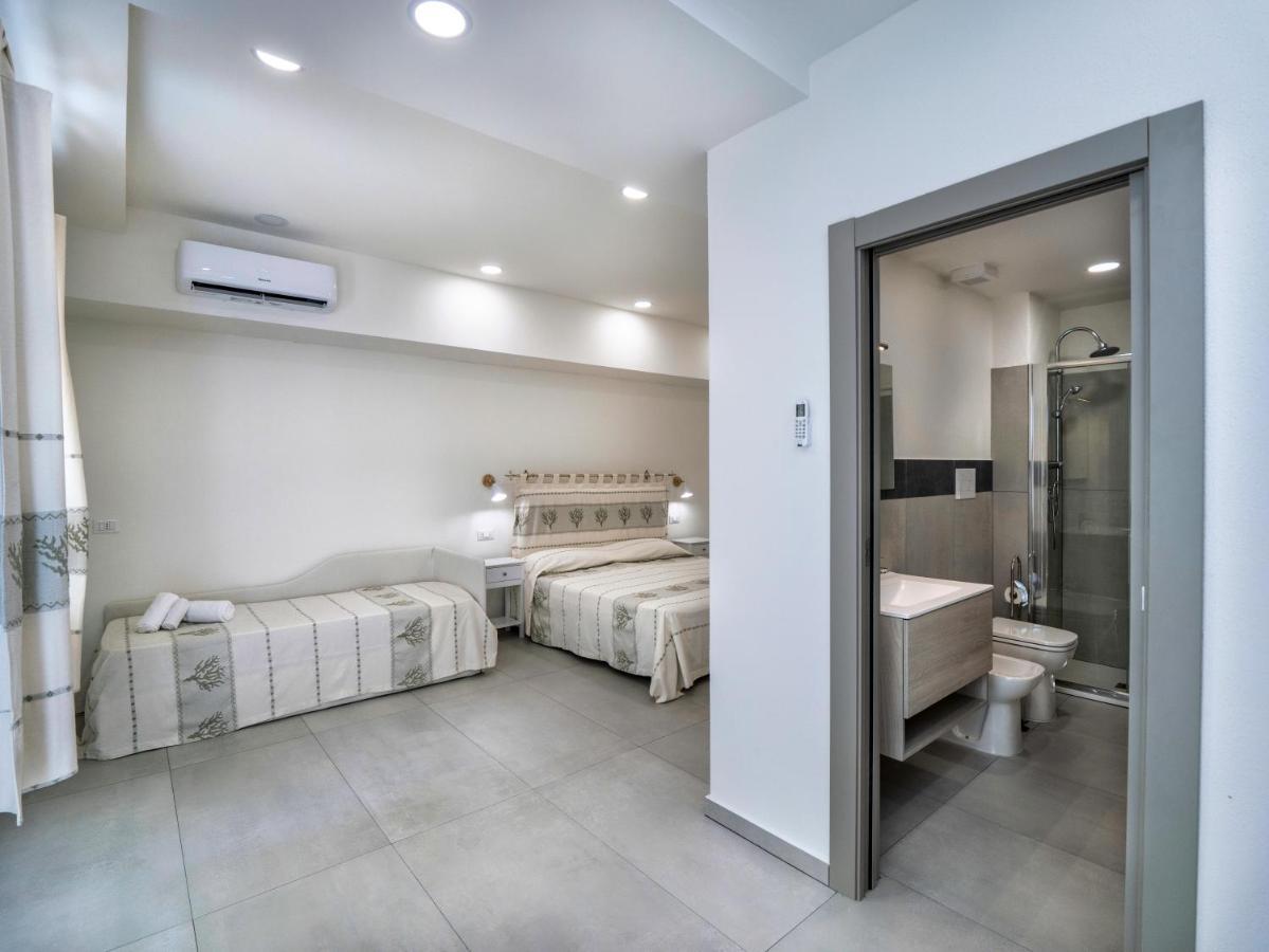 Aldo Moro Rooms Olbia Exteriör bild